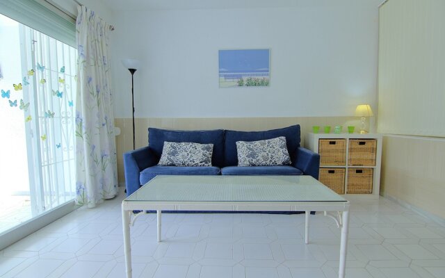 La Petunia Apartment