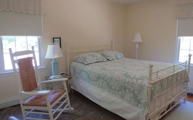 24 Songbird Lane - Three Bedroom House
