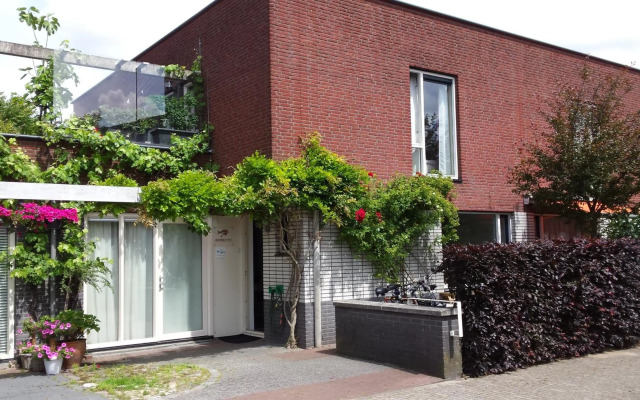 Royale en schone accommodatie met dakterras