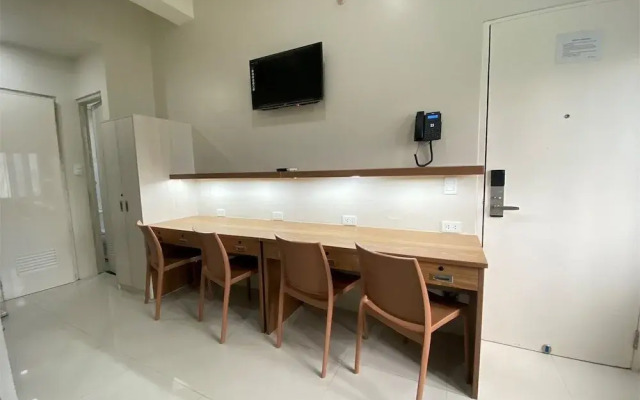 UHome Lacson