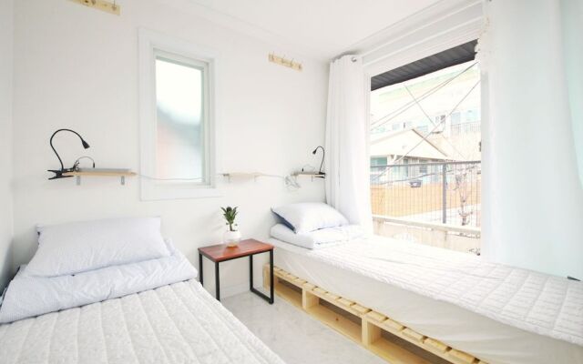 ZIBRO H guesthouse