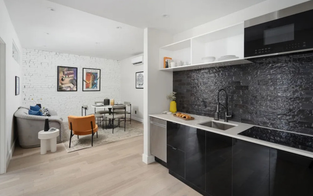 François-Denis Apartments