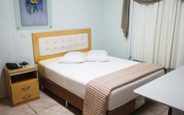 Rosa's Hotel