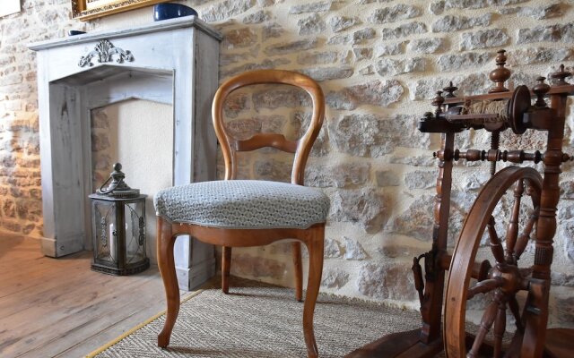 Pleasant House in Medieval Village, With Restaurants Within Walking Distance!