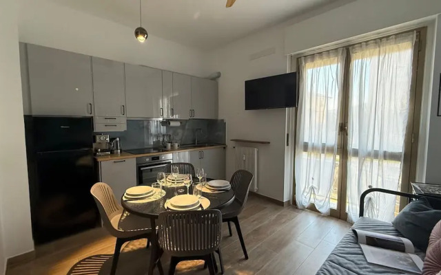 M P Beach House in Diano Marina