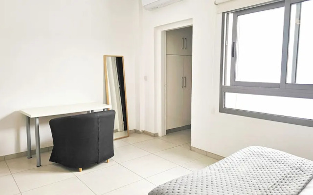 Phaedrus Living Ledras Residences 104