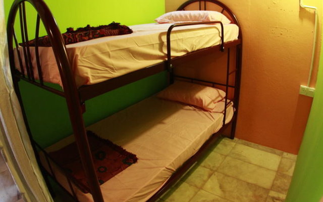Melati V.I.P Female Dorm (только для женщин)