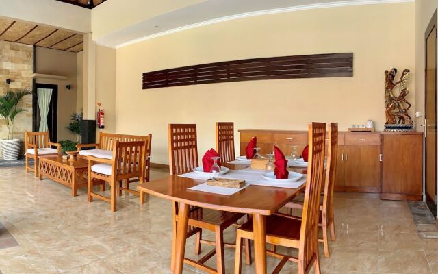 Kartika Dahayu Villa