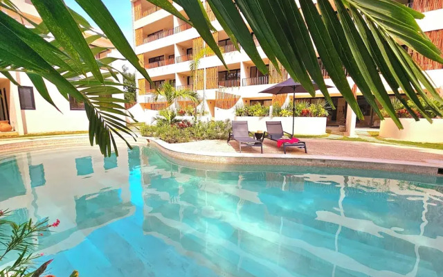 Loch Tulum Condos by BUnik