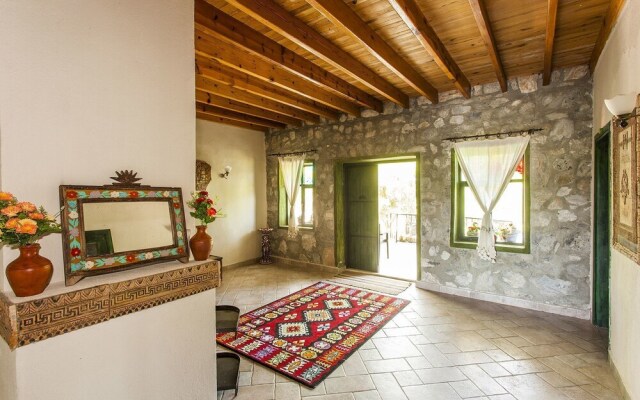 Özlem'in Masali Stone House