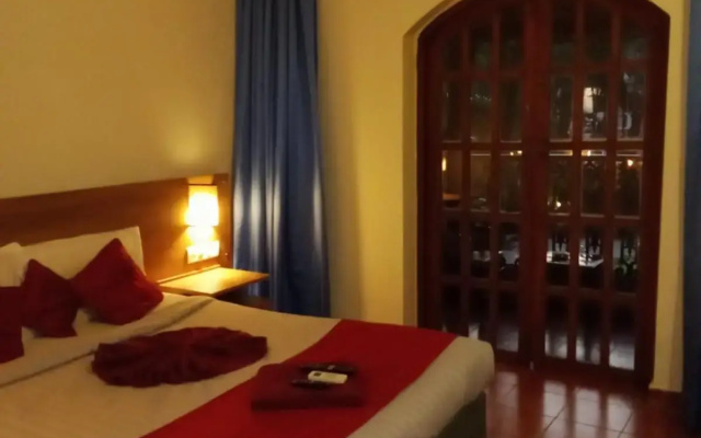Sea Breeze Beach Resort Candolim