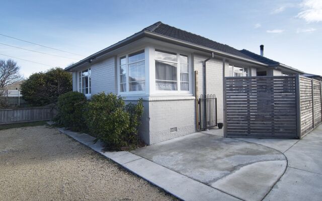 Merino Villa 1 - Christchurch Holiday Homes