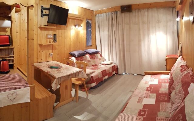 Studio Les Ménuires 3 Vallées - Ski aux Pieds