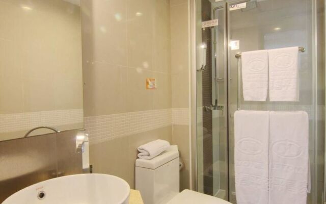 Motel 168 Shanghai Changping Road Metro Station Branch