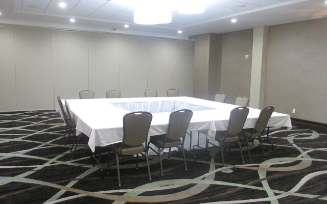 Holiday Inn Salina by IHG