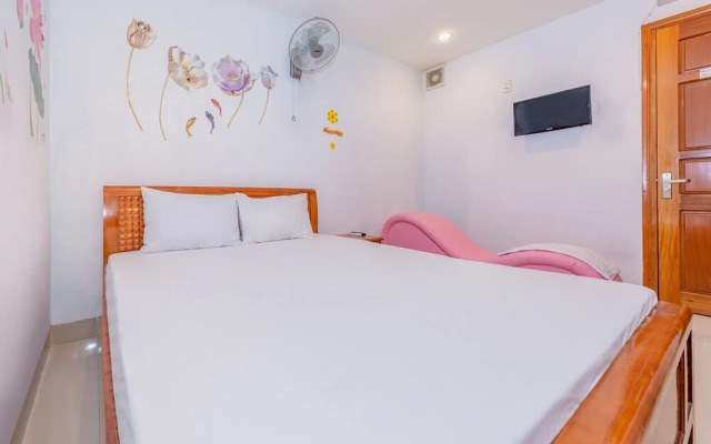Spot On 793 Minh Hoang Hotel
