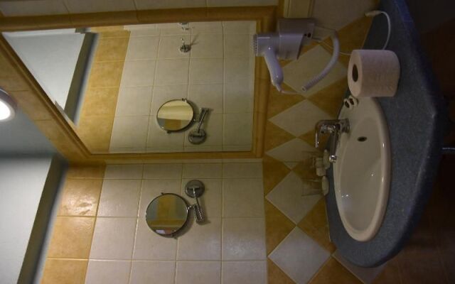 Thalassa House Apartments