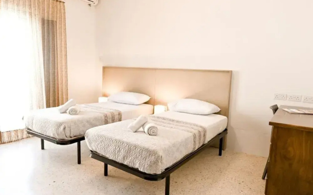 7 Mediterranea Villa
