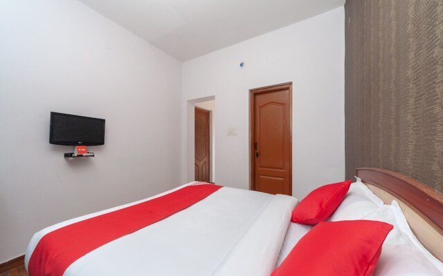 OYO 16645 Hotel Grand Palace