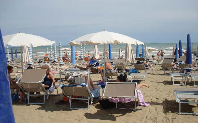 Hotel Marlisa Pier