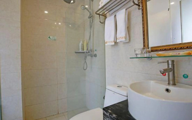 Hongda First Hotel Chengdu