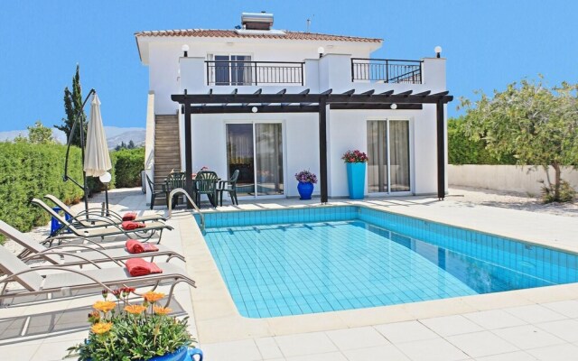 Villa Anemone in Argaka