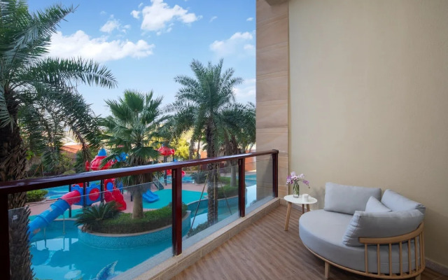 Crowne Plaza Zhoushan Seaview, an IHG Hotel