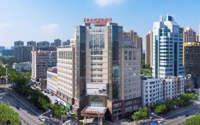 Vienna International Hotel (Wenling Wanchang Road Subway Station)