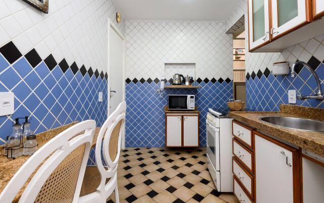 2 Quartos em Copacabana com Garagem | BC 473/704