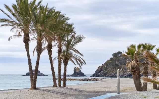 Apartment 250 M from the beach
