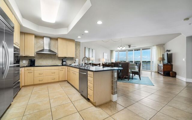 Crc0703 3 Bedroom Condo