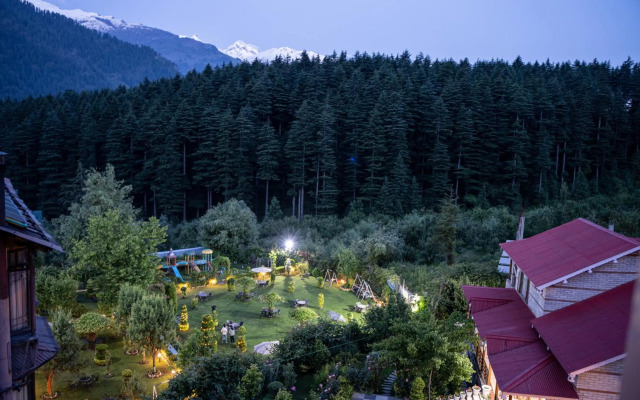 OYO Premium Log Huts