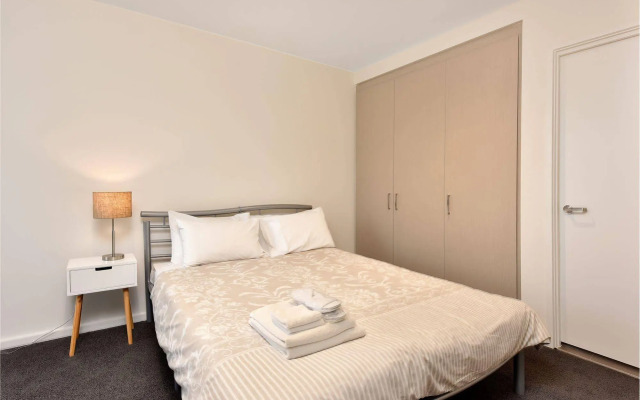 Vision On Morphett Adelaide Central
