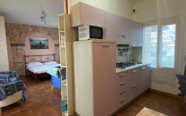 Independent Little House with Garden