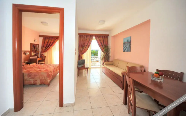 Pelopas Resort Apartments