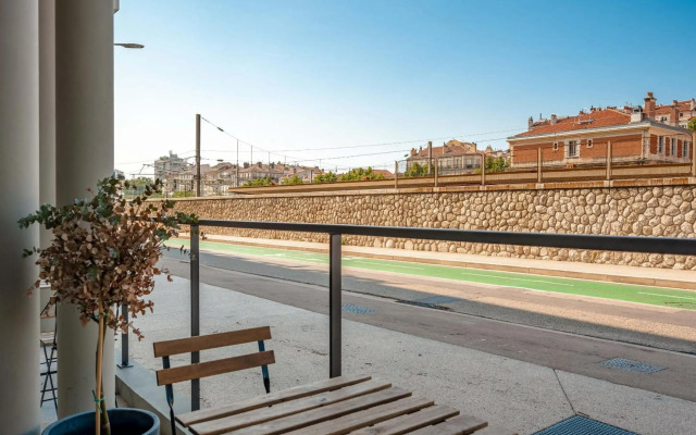 B&B HOTEL Toulon Centre Gare