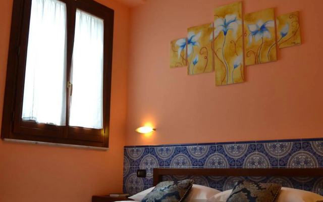 Petit Hotel