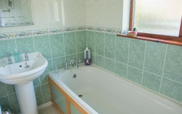 Pant-Y-Celyn Studio Apartment
