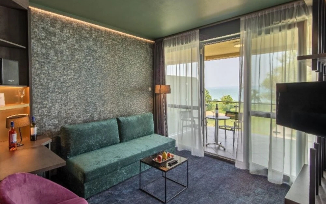 Hotel Azúr Prémium