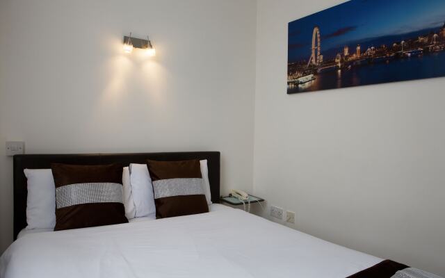 Abbey Court, Hyde Park Hotels