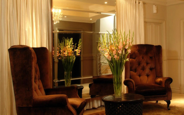 Manhattan Hotel