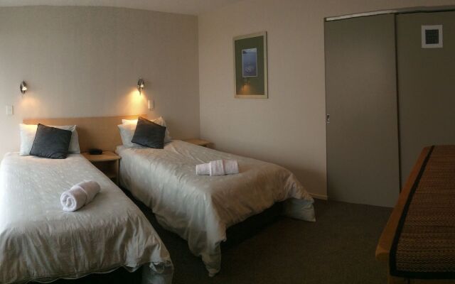 Cathedral Junction Apartment