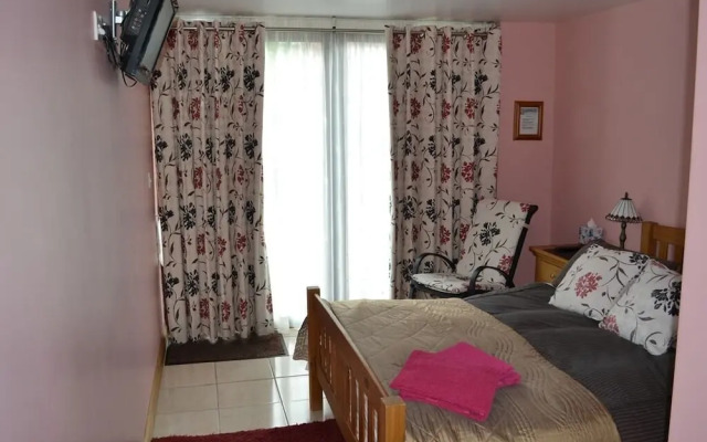 Woodview Bed & Breakfast