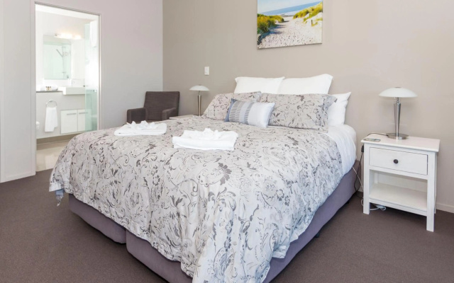 Sovereign Pier on the Waterways – Guest Rooms – Whitianga