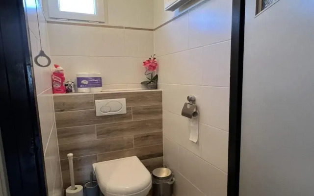 Comfortable Bungalow for 4 People