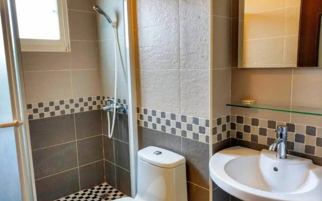 Happy Corner
