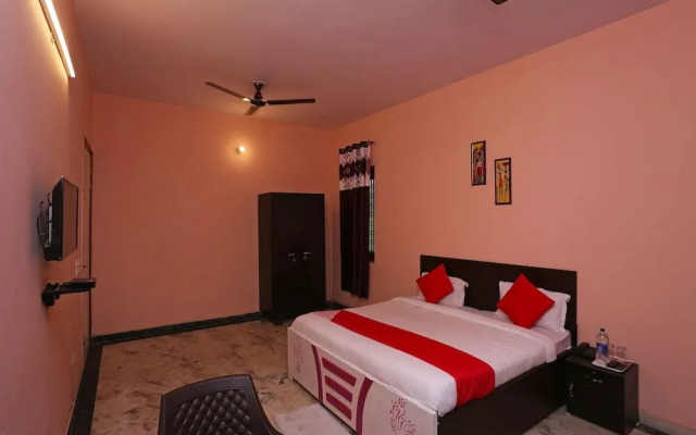 Radiant Casa Hotel by OYO Rooms