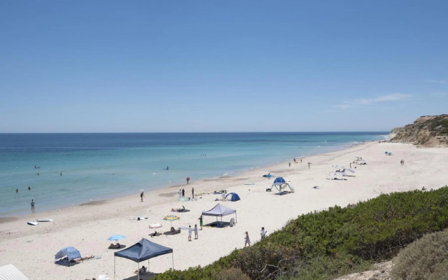 Sun & Surf Aldinga Beach Apartment
