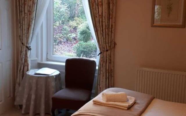 Rowanlea Guest House