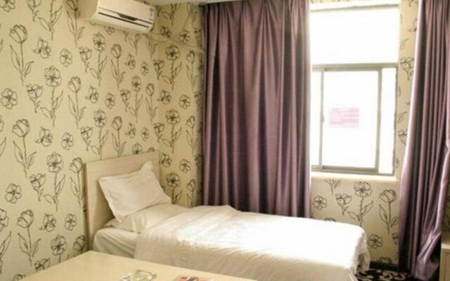Super 8 Hotel Yinchuan QiRong Qing He Bei Jie